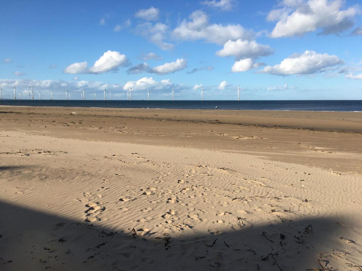 Coastline Villas - Heart Of Redcar 1 & 2 Bed New Apartments, Ideal For Contractors And Holidayers Kültér fotó