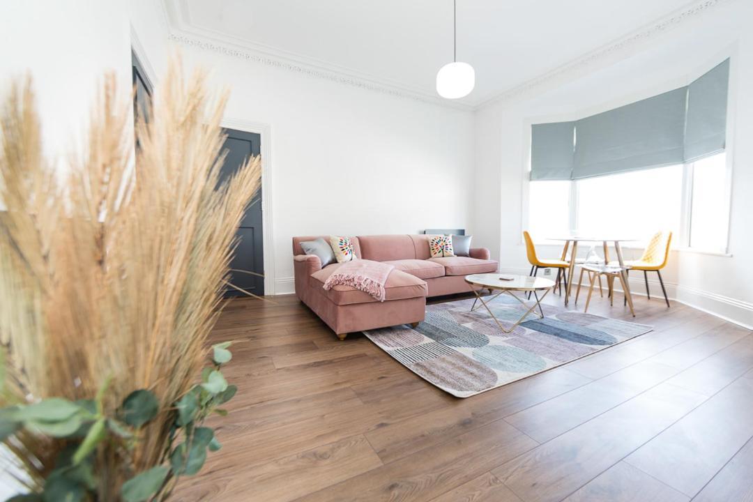 Coastline Villas - Heart Of Redcar 1 & 2 Bed New Apartments, Ideal For Contractors And Holidayers Kültér fotó